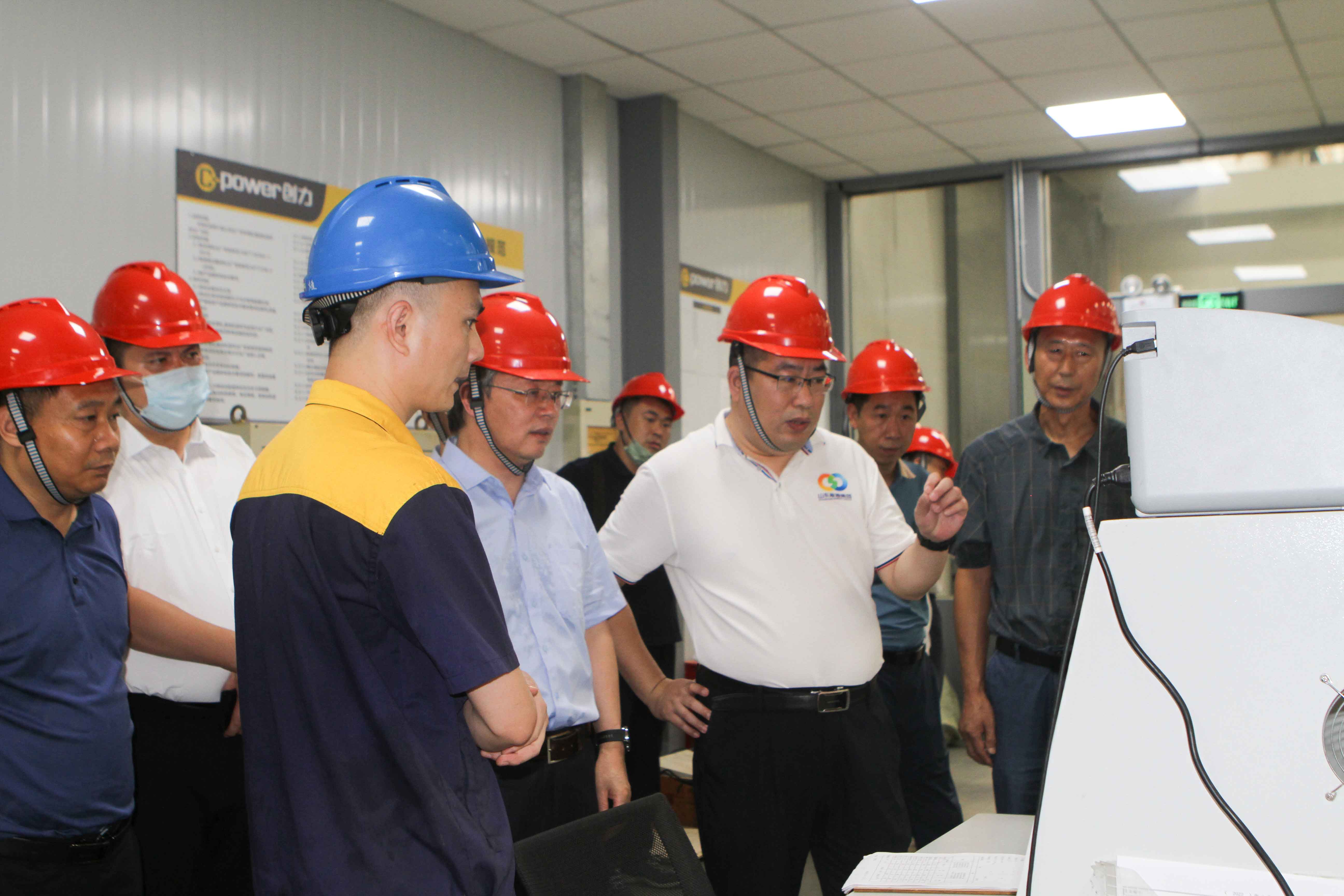 山能集團副總經(jīng)理劉小平一行來我公司考察指導(dǎo)(圖2) 山能集團副總經(jīng)理劉小平一行來我公司考察指導(dǎo)(圖2)