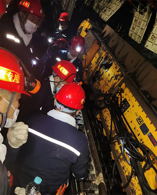 上海創(chuàng)力集團受邀為龍煤集團下屬礦業(yè)單位開展采煤機業(yè)務培訓(圖8)