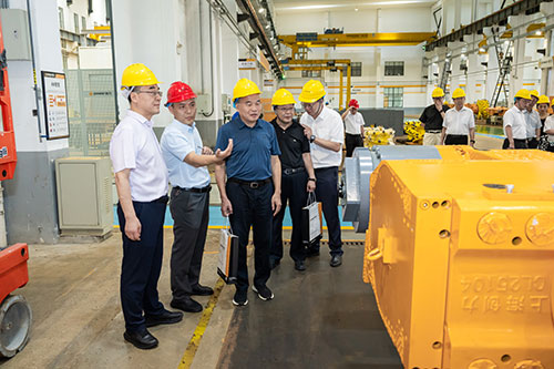 雙星耀煤海！創(chuàng)力集團首發(fā)大坡度掘錨機與高速采煤機新產(chǎn)品發(fā)布會取得圓滿成功(圖7)