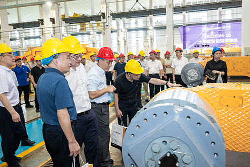雙星耀煤海！創(chuàng)力集團首發(fā)大坡度掘錨機與高速采煤機新產(chǎn)品發(fā)布會取得圓滿成功(圖8)