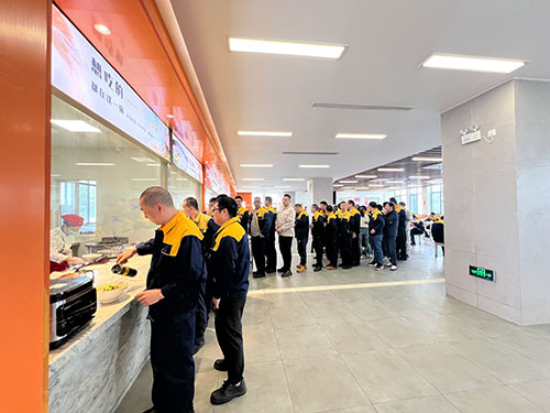 微信圖片_20251103143510_74_84.jpg 【喜迎食堂新篇章 共品舌尖幸福感】創(chuàng)力集團食堂運營模式升級暨開業(yè)活動取得圓滿成功(圖8)